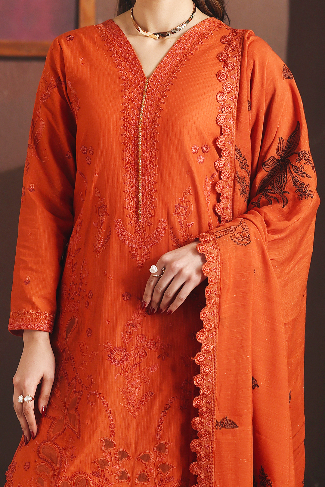 DL-04 Embroidered Lawn Suit