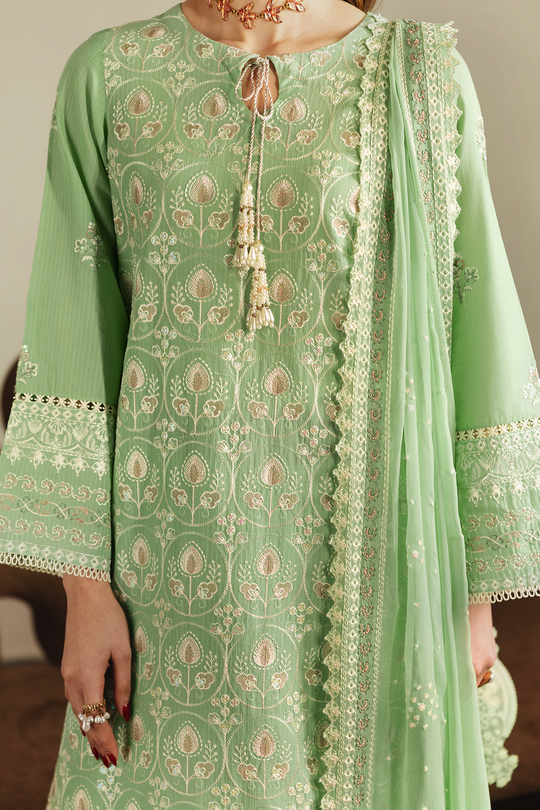 DA-19 Embroidered Lawn Suit