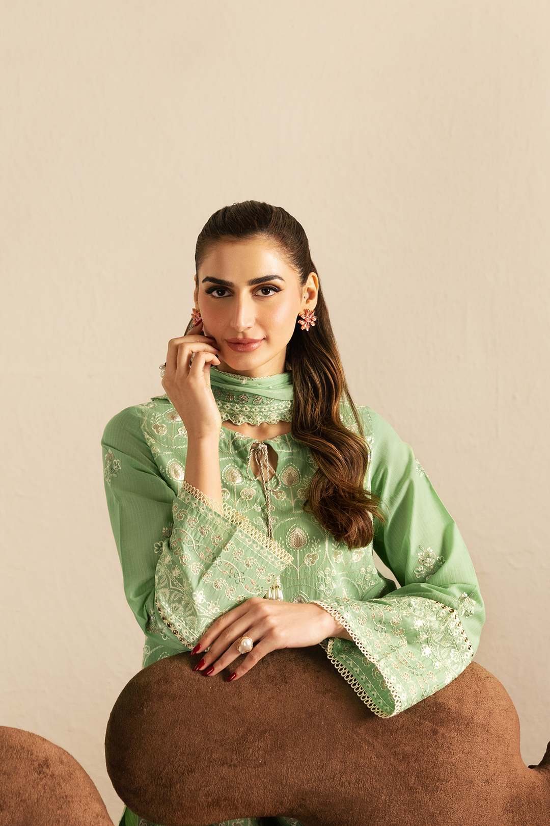 DA-19 Embroidered Lawn Suit