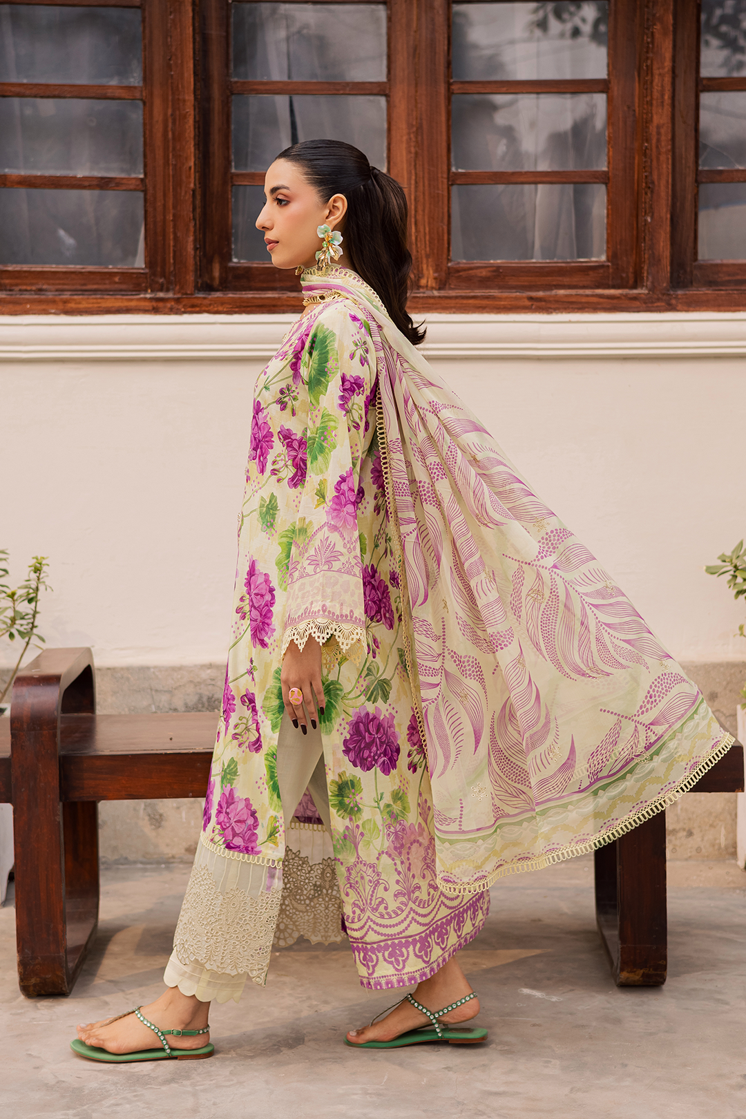 DA-21 Embroidered Lawn Suit