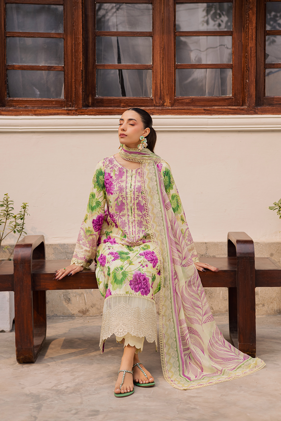 DA-21 Embroidered Lawn Suit