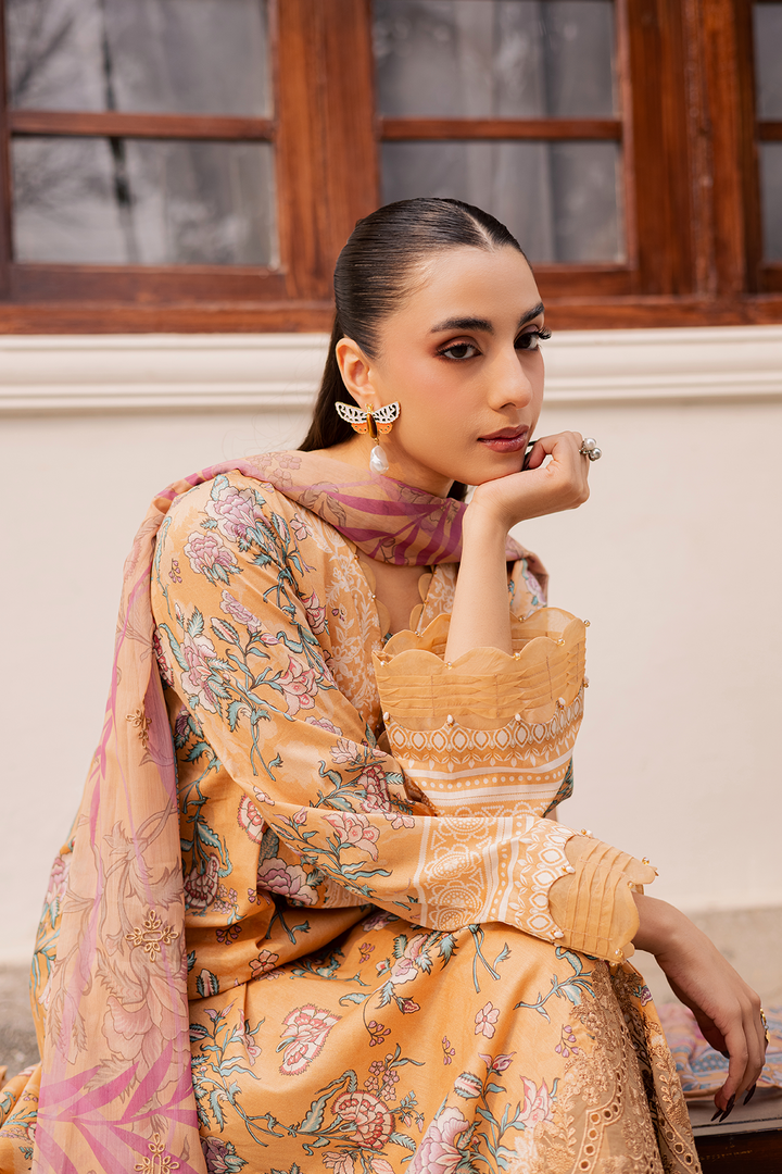 DA-22 Embroidered Lawn Suit