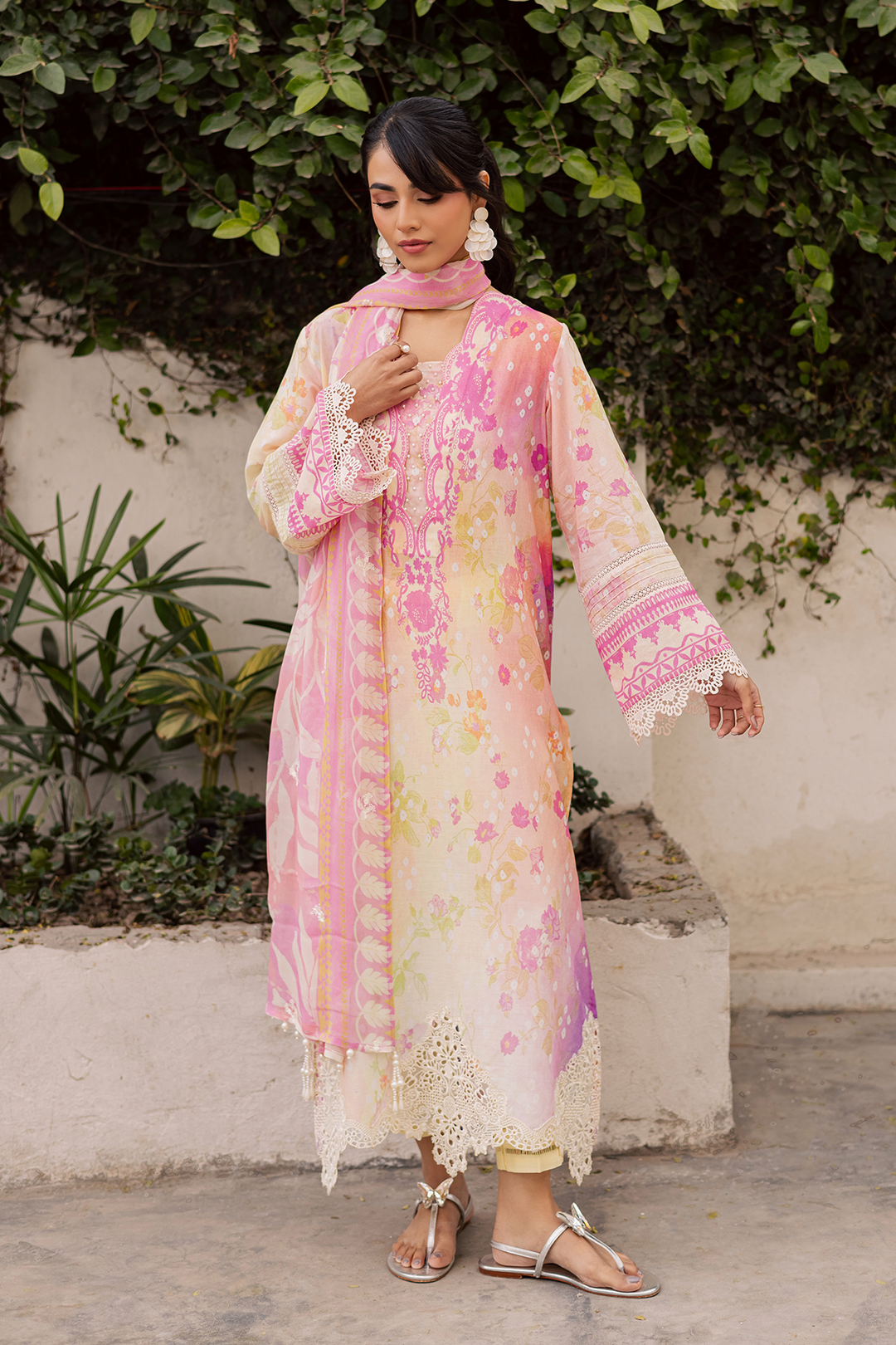 DA-23 Embroidered Lawn Suit