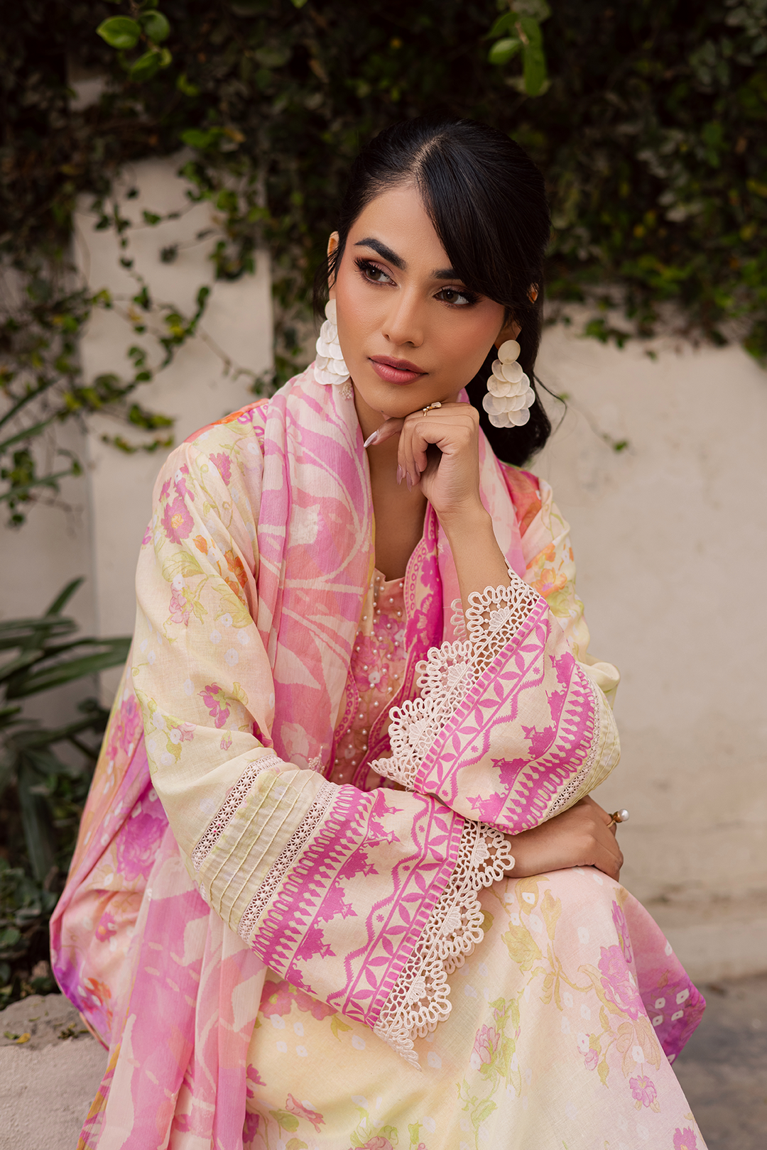 DA-23 Embroidered Lawn Suit