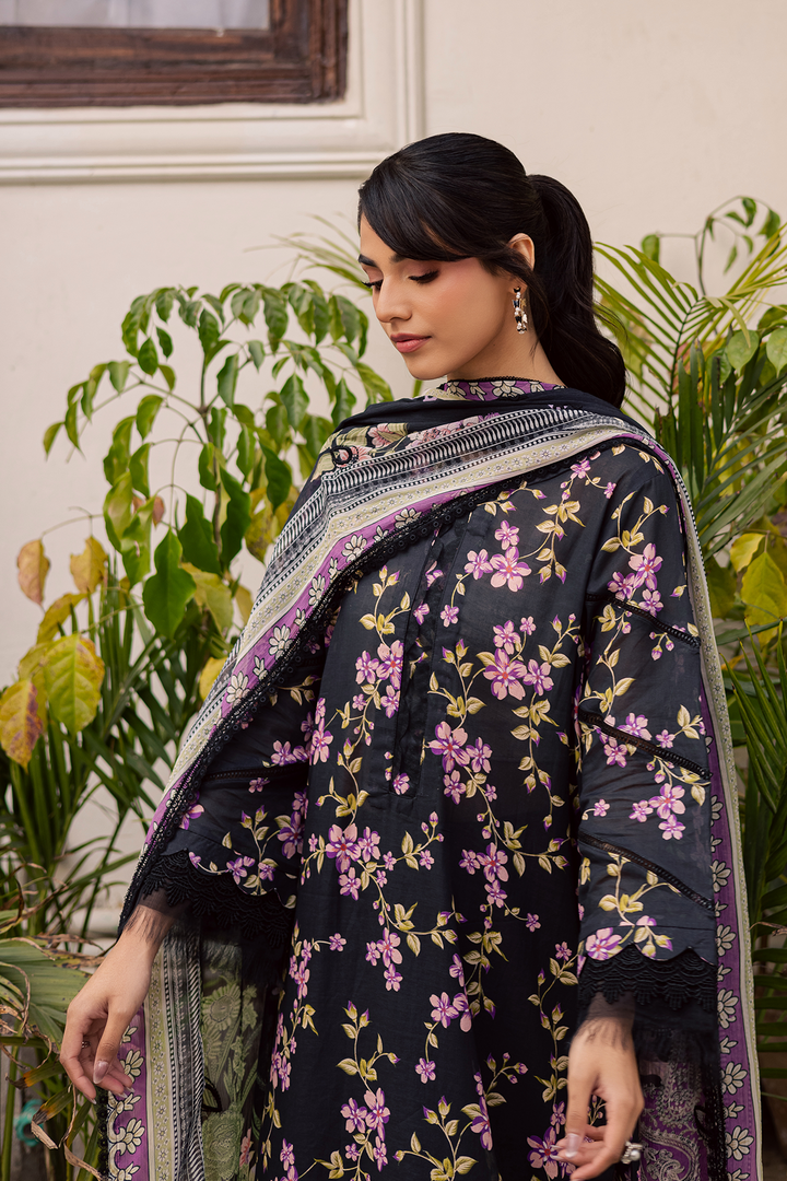 DA-25 Embroidered Lawn Suit