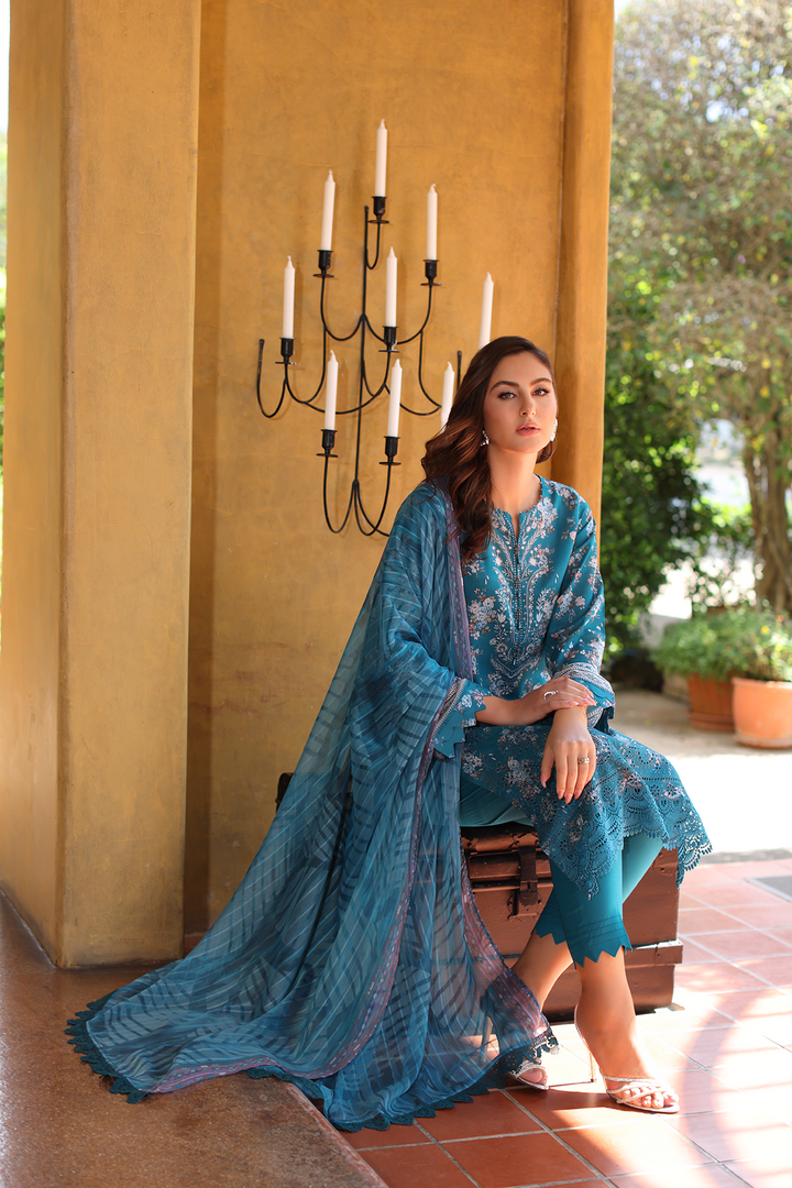 DA-09 Embroidered Lawn Suit