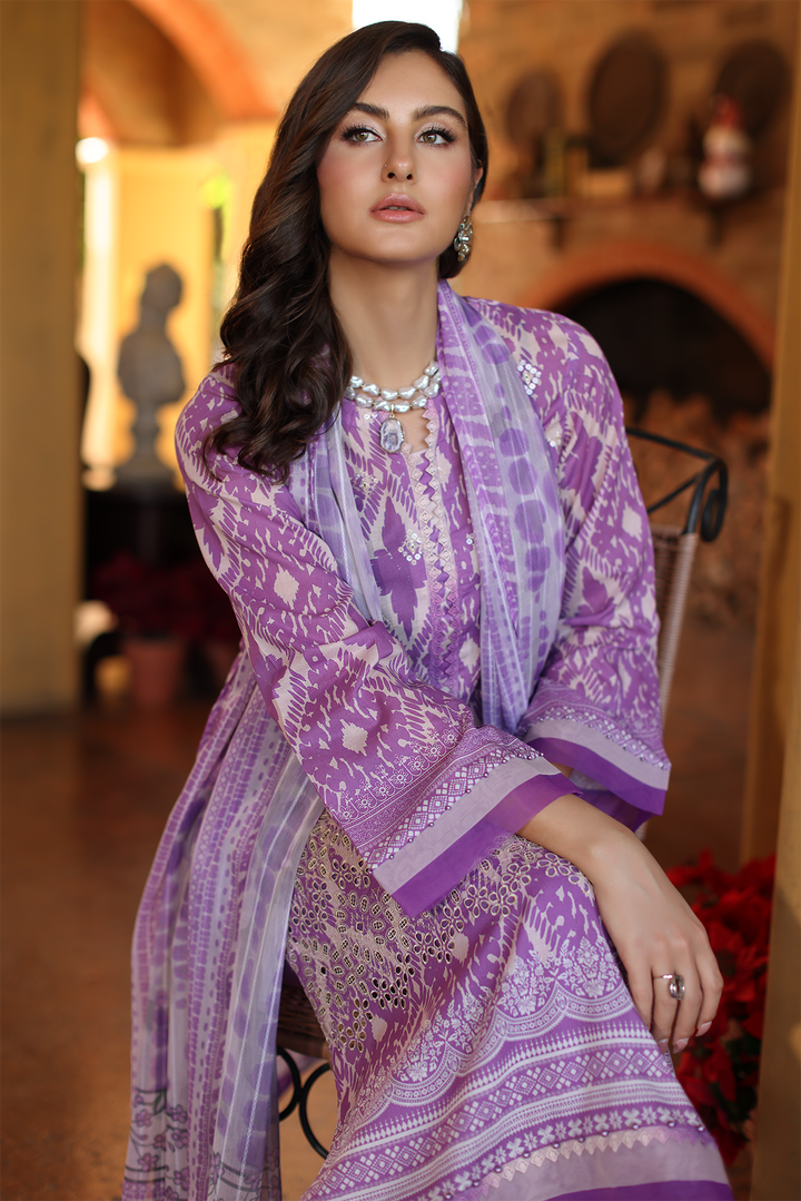 DA-10 Embroidered Lawn Suit