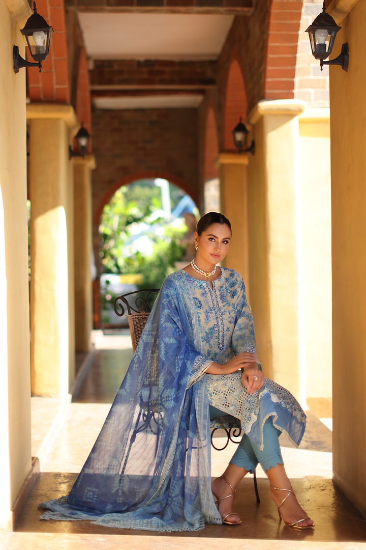 DA-12 Embroidered Lawn Suit