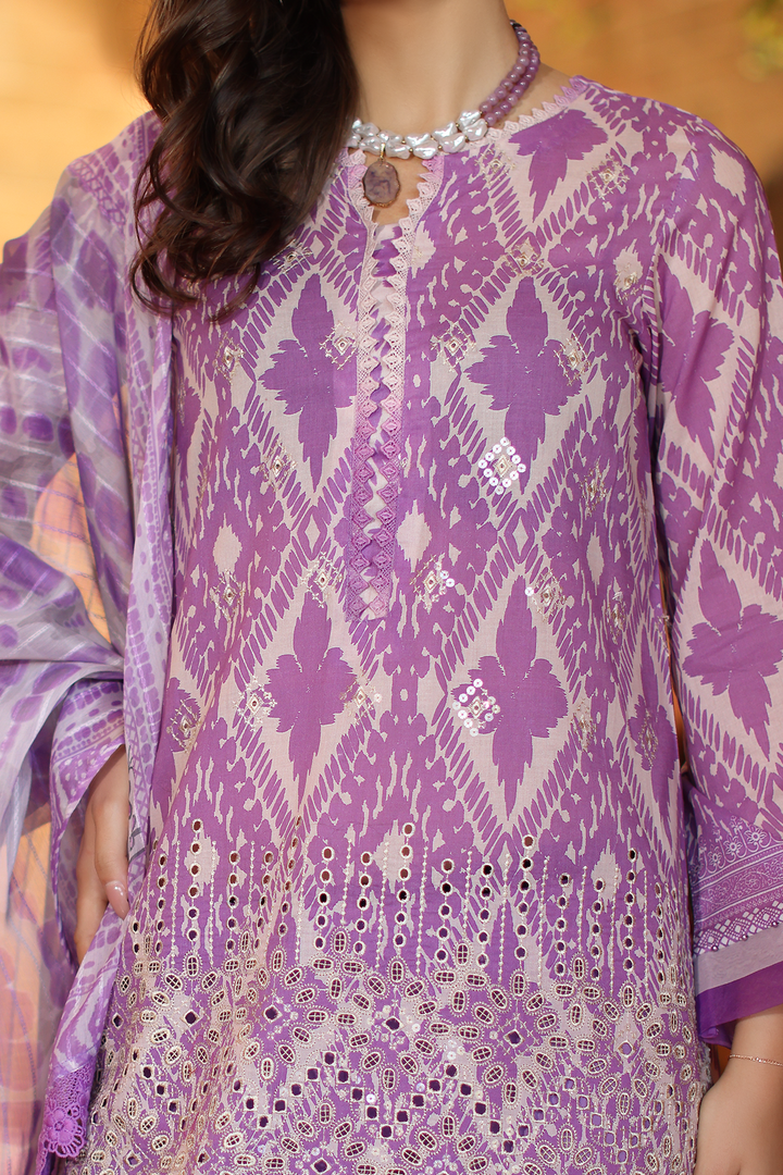 DA-10 Embroidered Lawn Suit