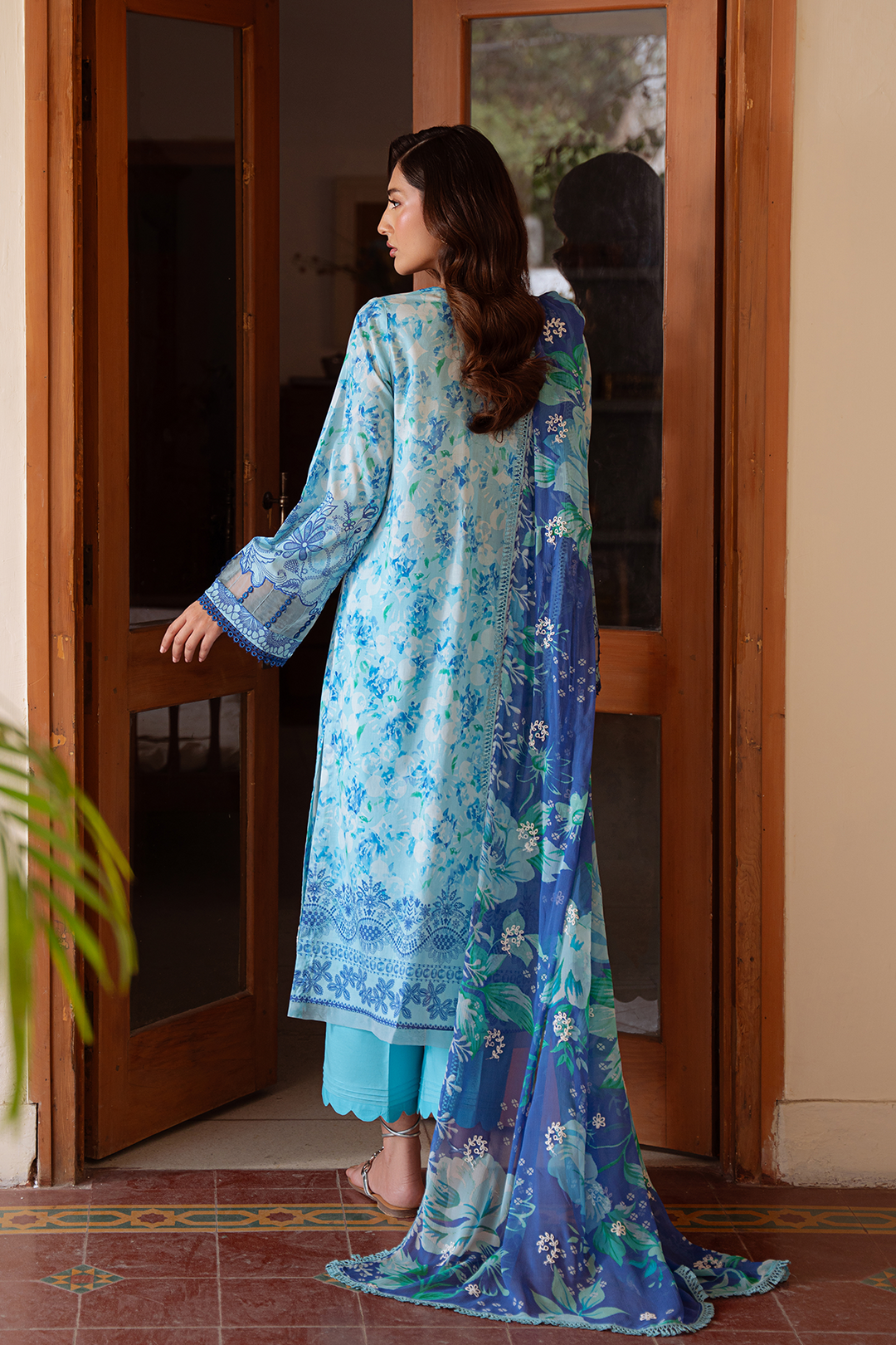 DA-35 Embroidered Lawn Suit