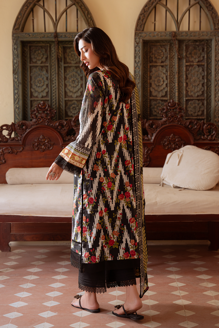 DA-33 Embroidered Lawn Suit