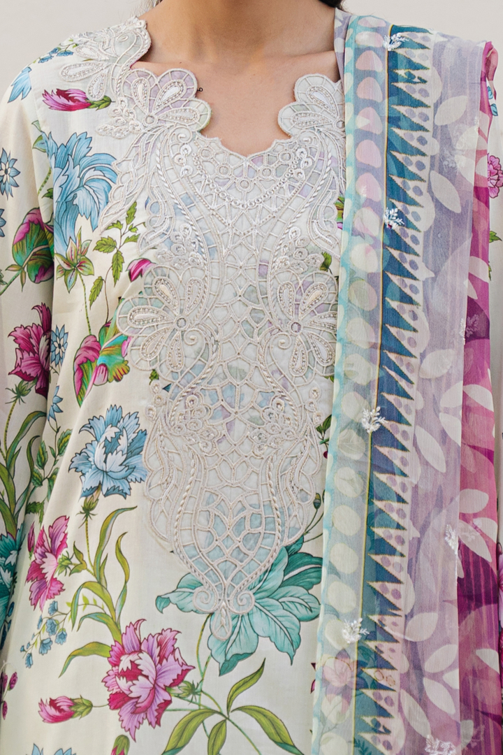 DA-38 Embroidered Lawn Suit