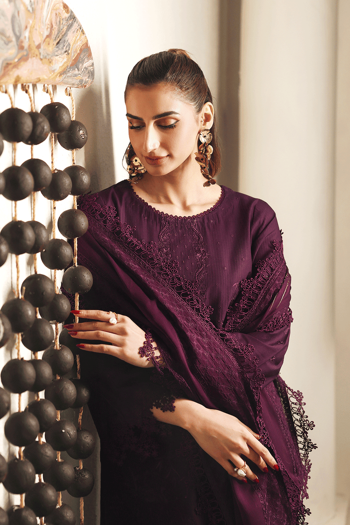 DL-05 Embroidered Lawn Suit