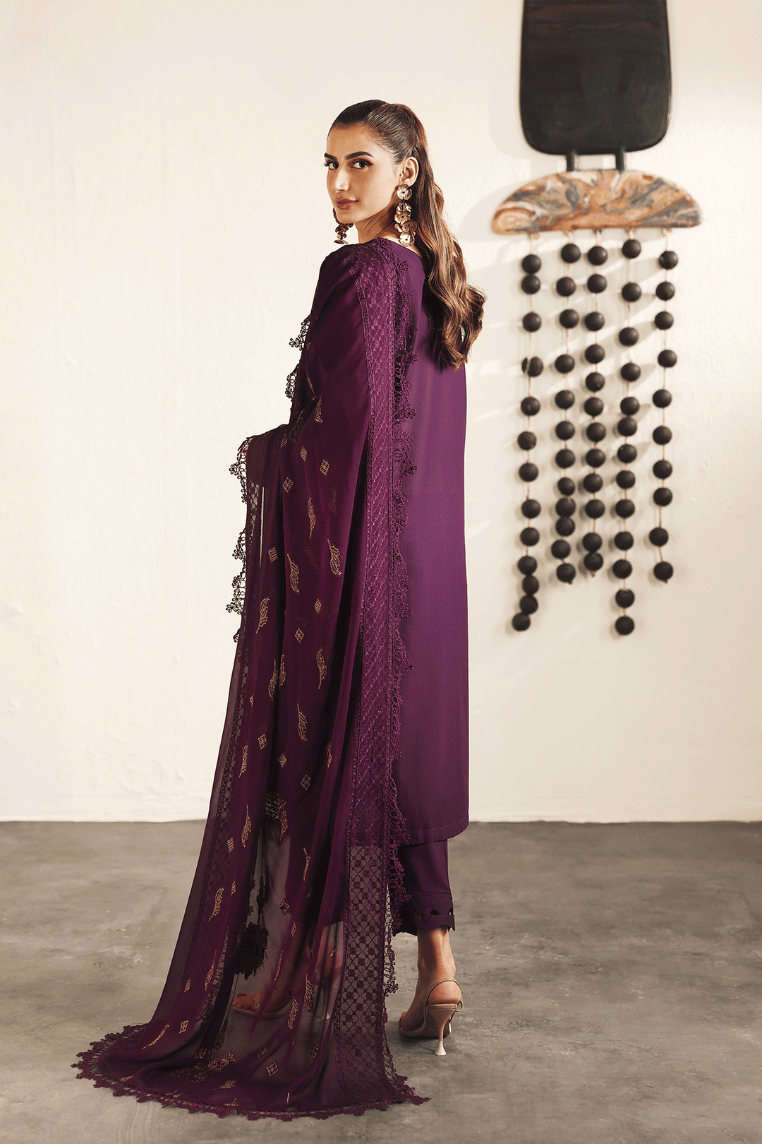 DL-05 Embroidered Lawn Suit
