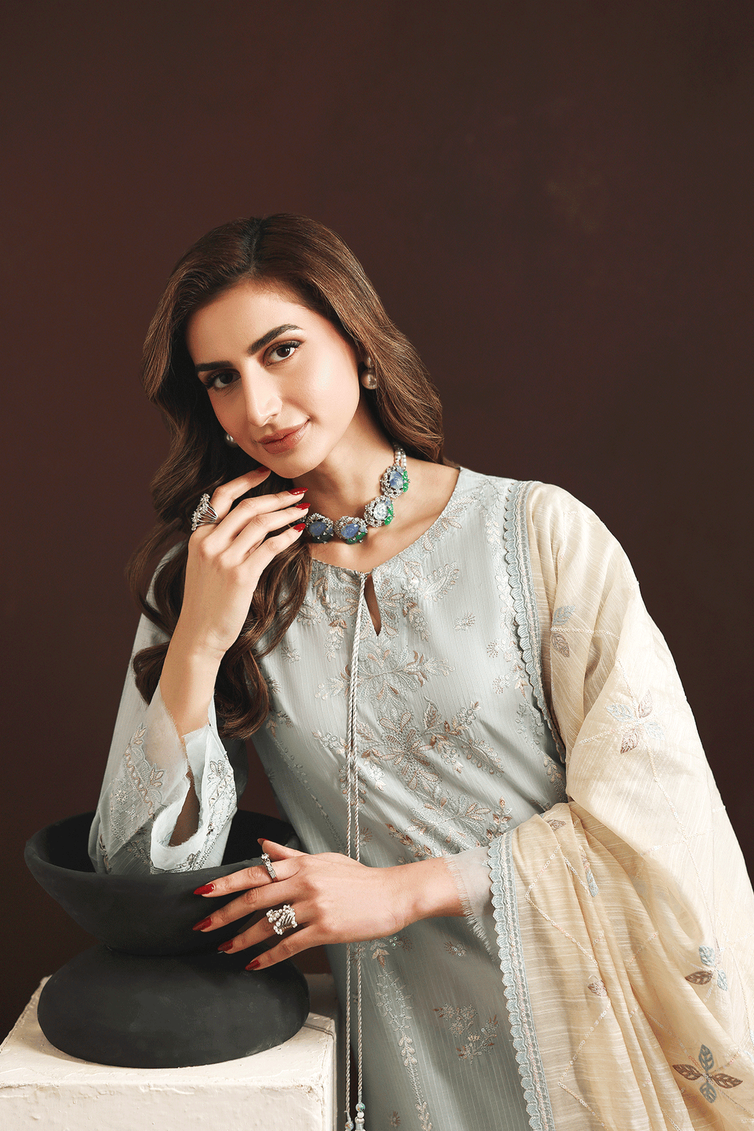 DL-01 Embroidered Lawn Suit